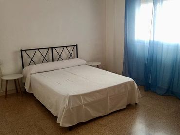 Flat to rent in Calle Afán de Ribera 10