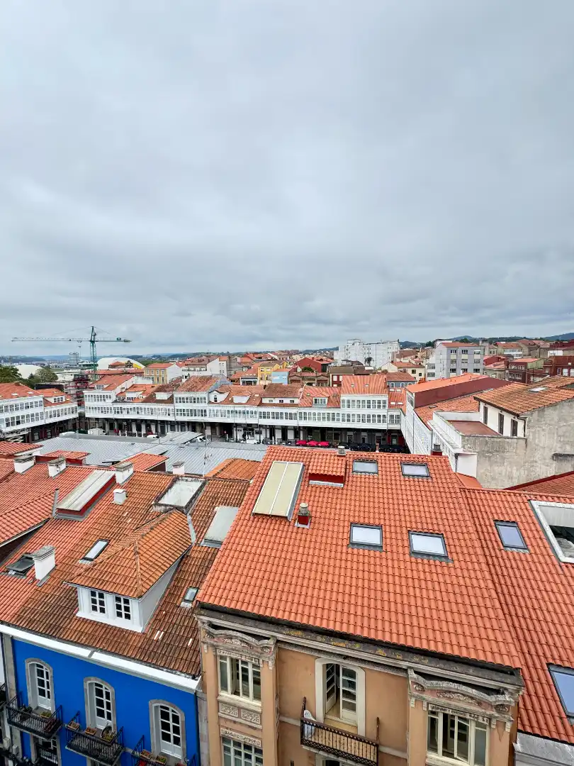 Vista exterior de Piso en venta en Avilés con Calefacción