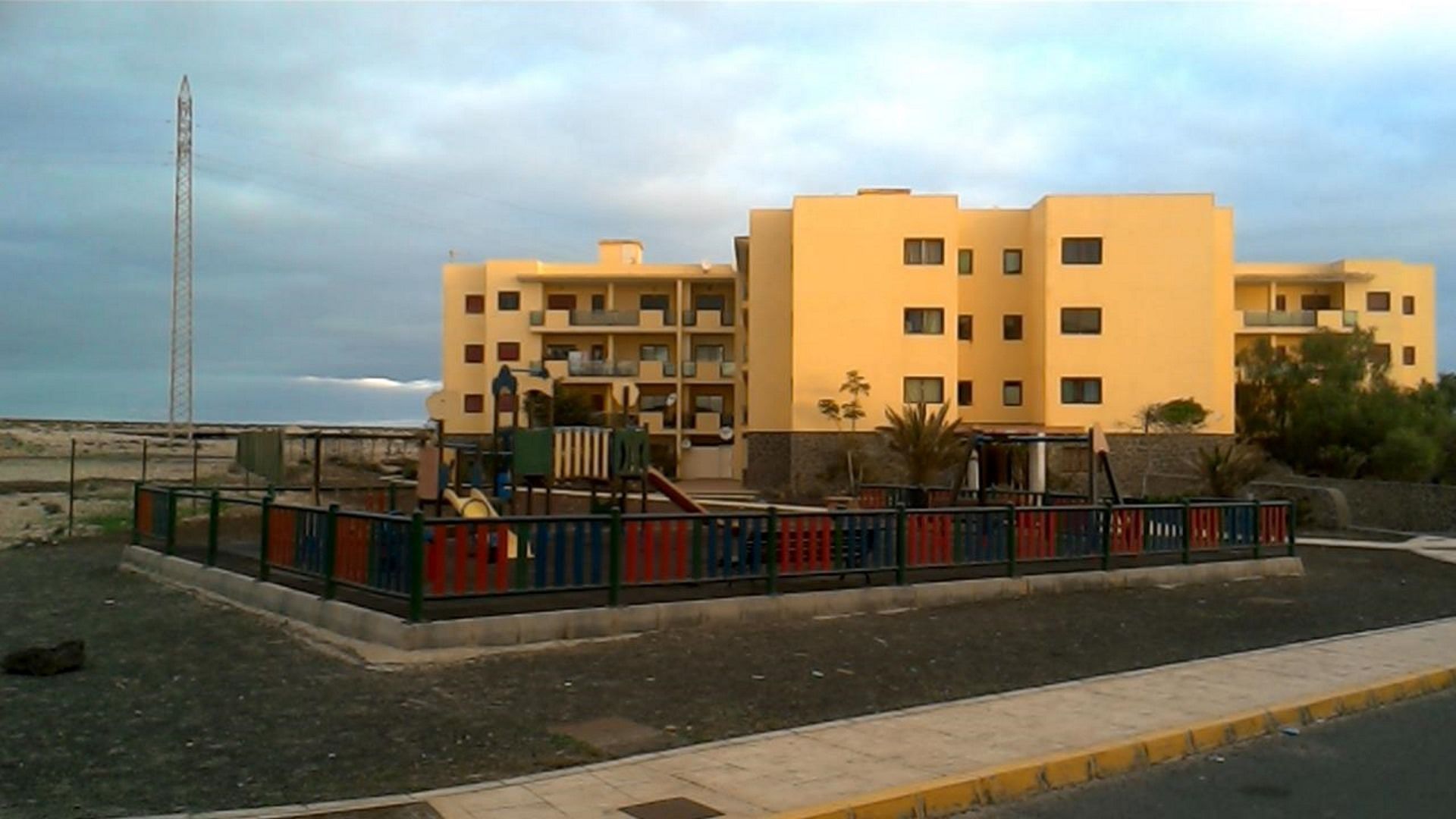 Vista exterior de Garatge en venda en Pájara