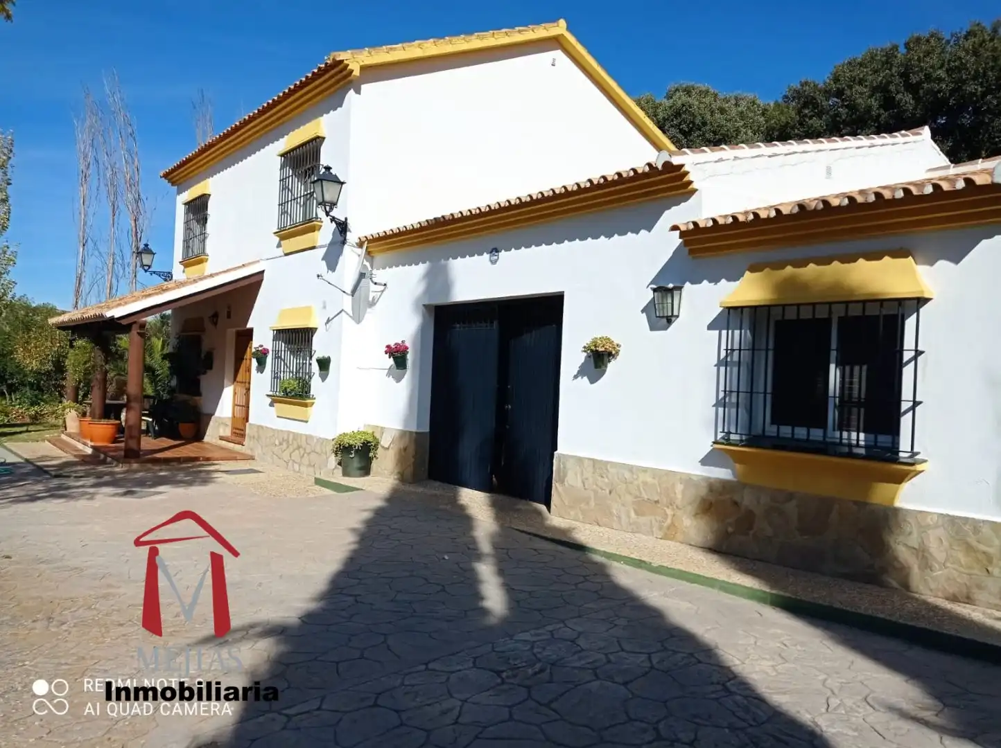 Vista exterior de Finca rústica en venta en Antequera con Terraza, Trastero y Piscina