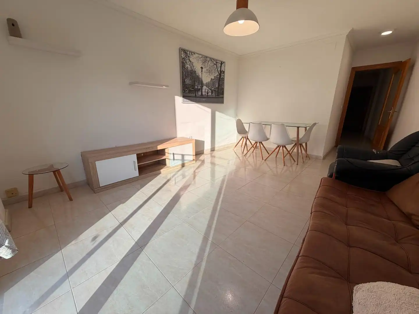 Flat with terrace for sale in Calle de Collao 33, imagen 2