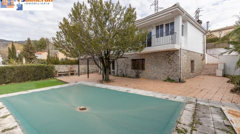Foto 2 de Casa o xalet en venda a Avenida del Puente Nuevo, Huétor de Santillán, Granada