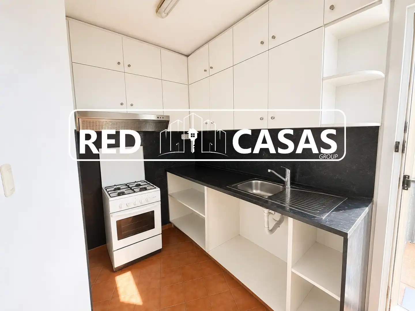 Cocina de Piso en venta en L'Hospitalet de Llobregat con Balcón