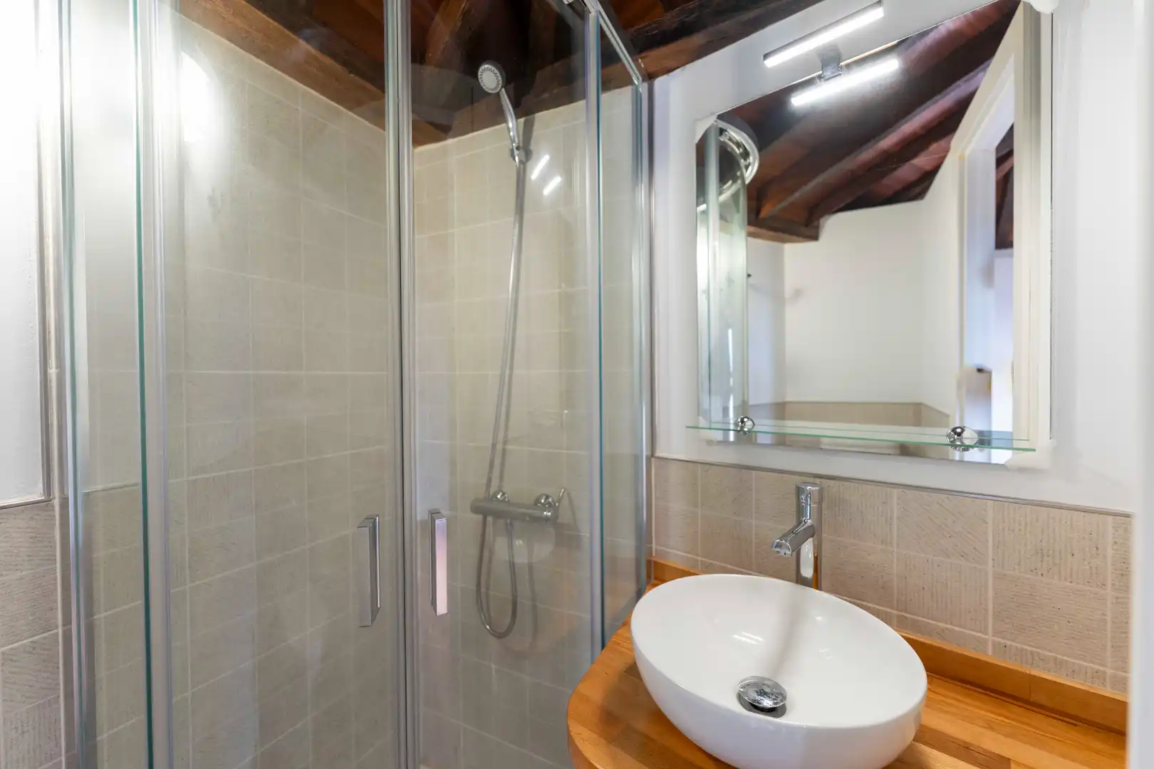 Bany de Finca rústica en venda en Los Realejos amb Parquet, Terrassa i Balcó