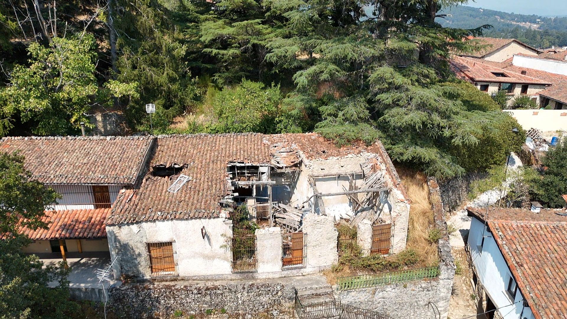 Exterior view of Residential for sale in Candelario