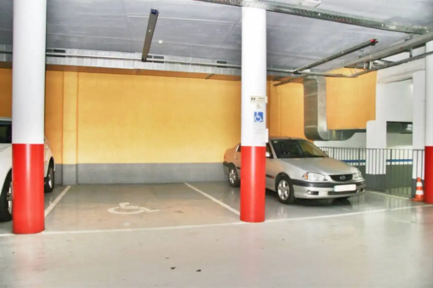 Aparcament de Garatge de lloguer en Barcelona