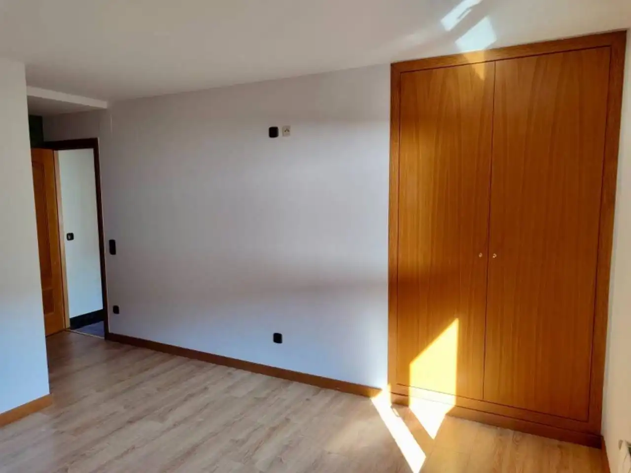 Flat with lift to rent in Avenida Tarragona, imagen 9
