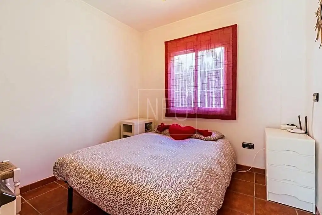 Dormitori de Casa o xalet en venda en Albolote amb Aire condicionat, Calefacció i Jardí privat