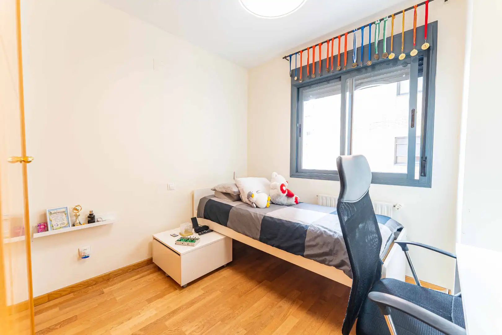 Dormitori de Apartament en venda en Alcorcón amb Aire condicionat, Calefacció i Traster