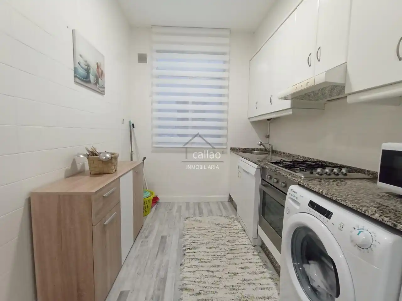 Kitchen of Apartments for rent in Ferrol  with Heating and Furnished