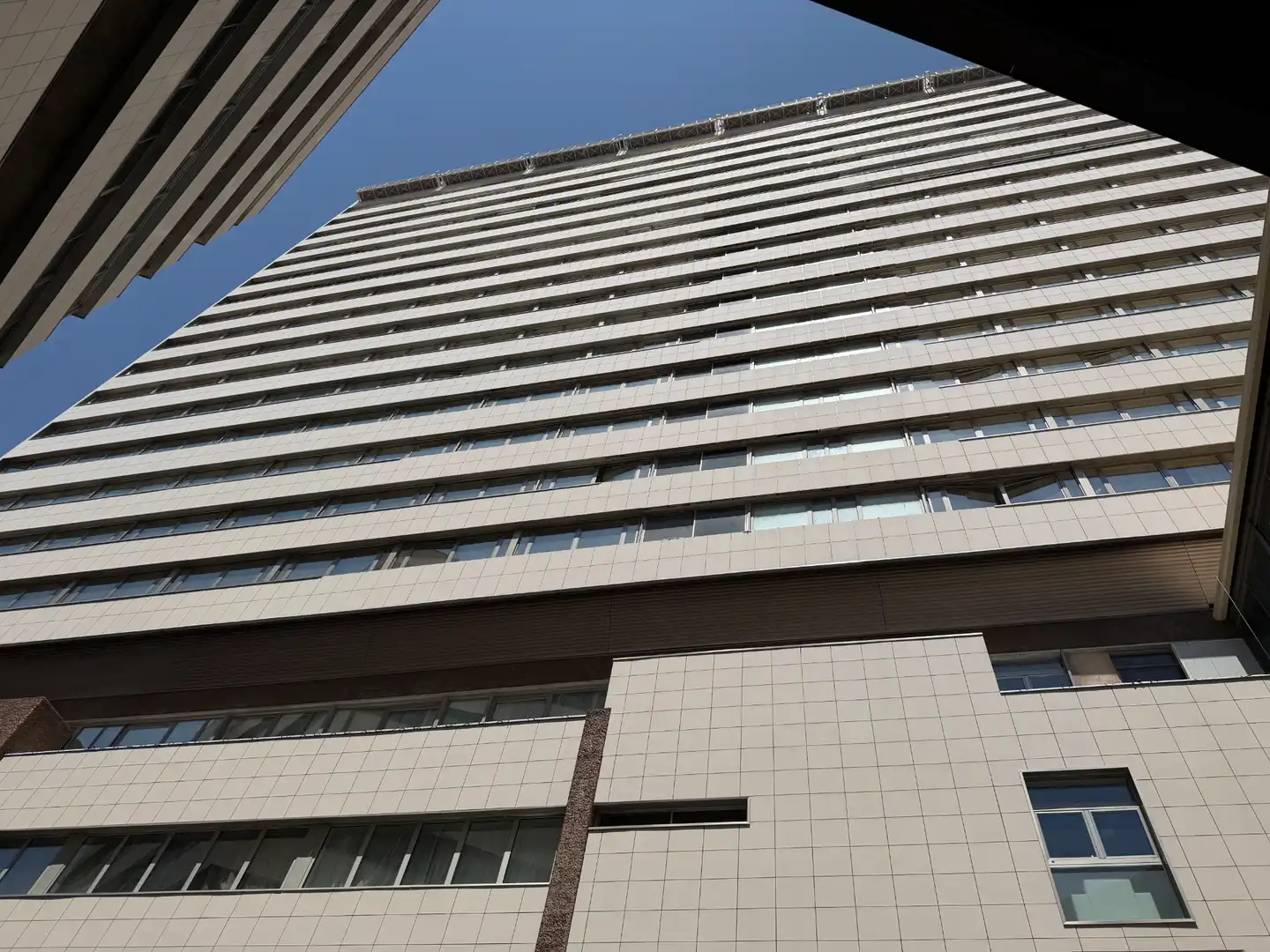 Vista exterior de Apartamento de alquiler en Madrid con Aire acondicionado, Calefacción y Parquet