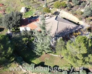 Casa o xalet en venda en Valdemorillo amb Jardí privat, Terrassa i Traster