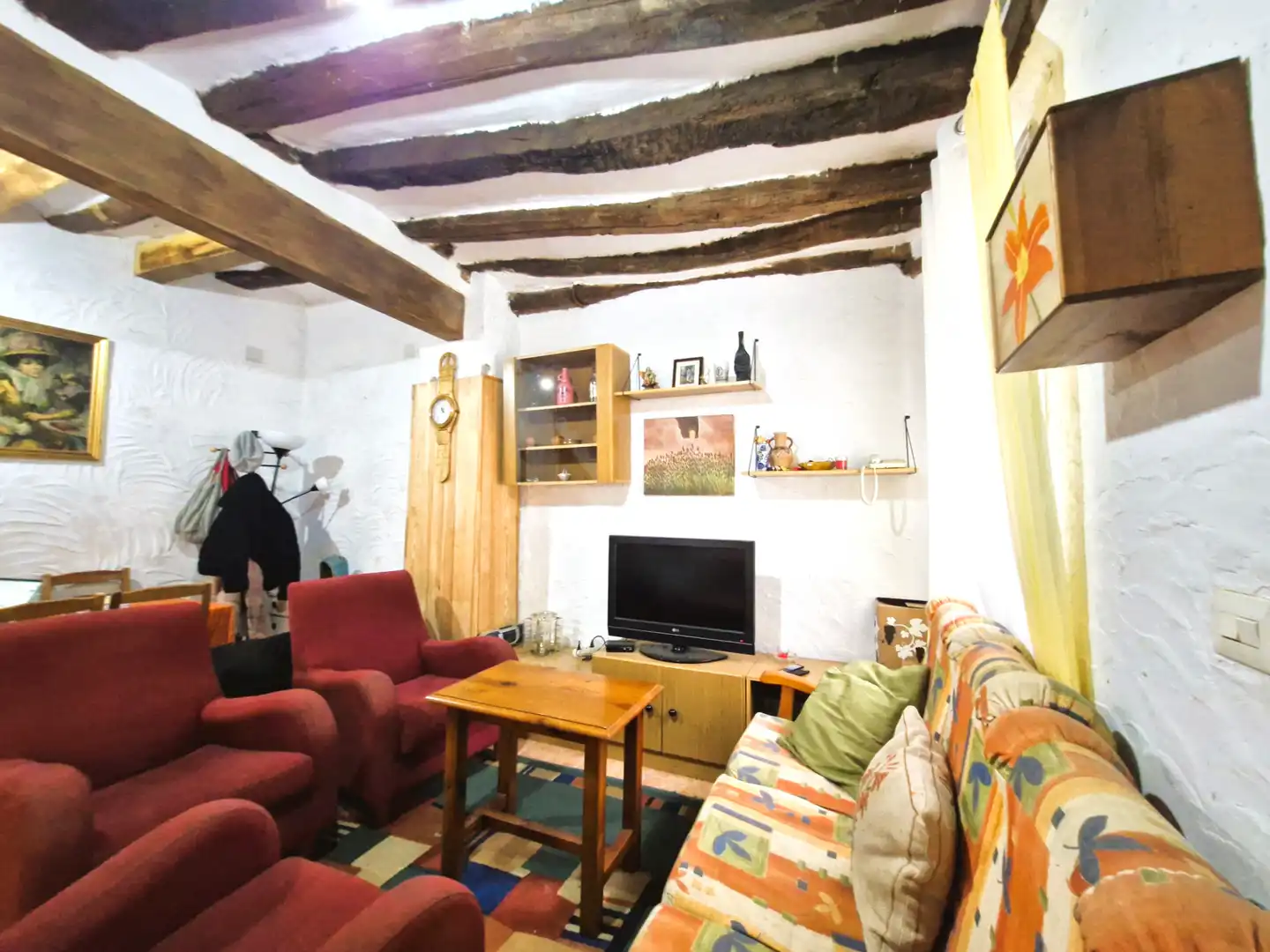Sala d'estar de Finca rústica en venda en Arnedillo amb Calefacció, Traster i Moblat