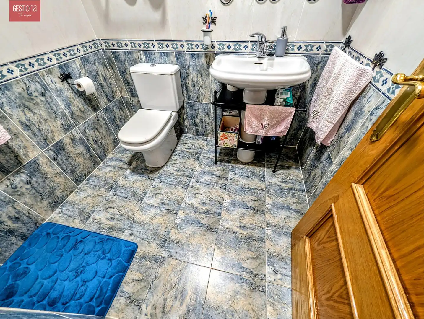 Baño de Casa adosada en venta en Arnuero con Calefacción, Jardín privado y Terraza