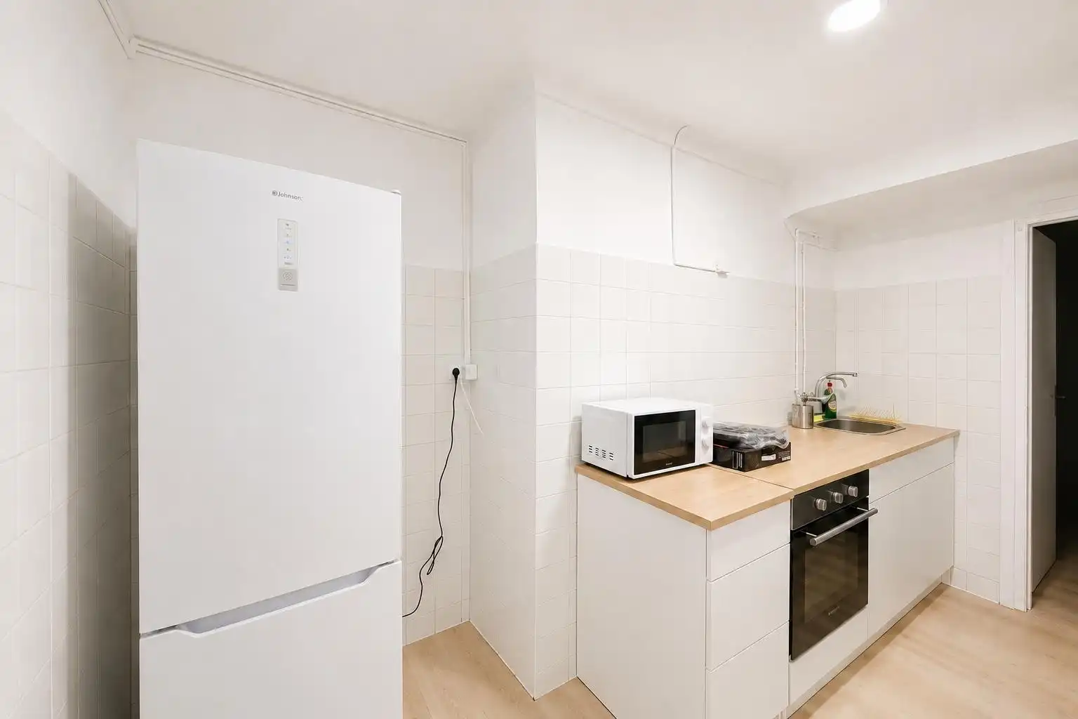Cuina de Apartament de lloguer en Torrevieja amb Aire condicionat, Calefacció i Terrassa