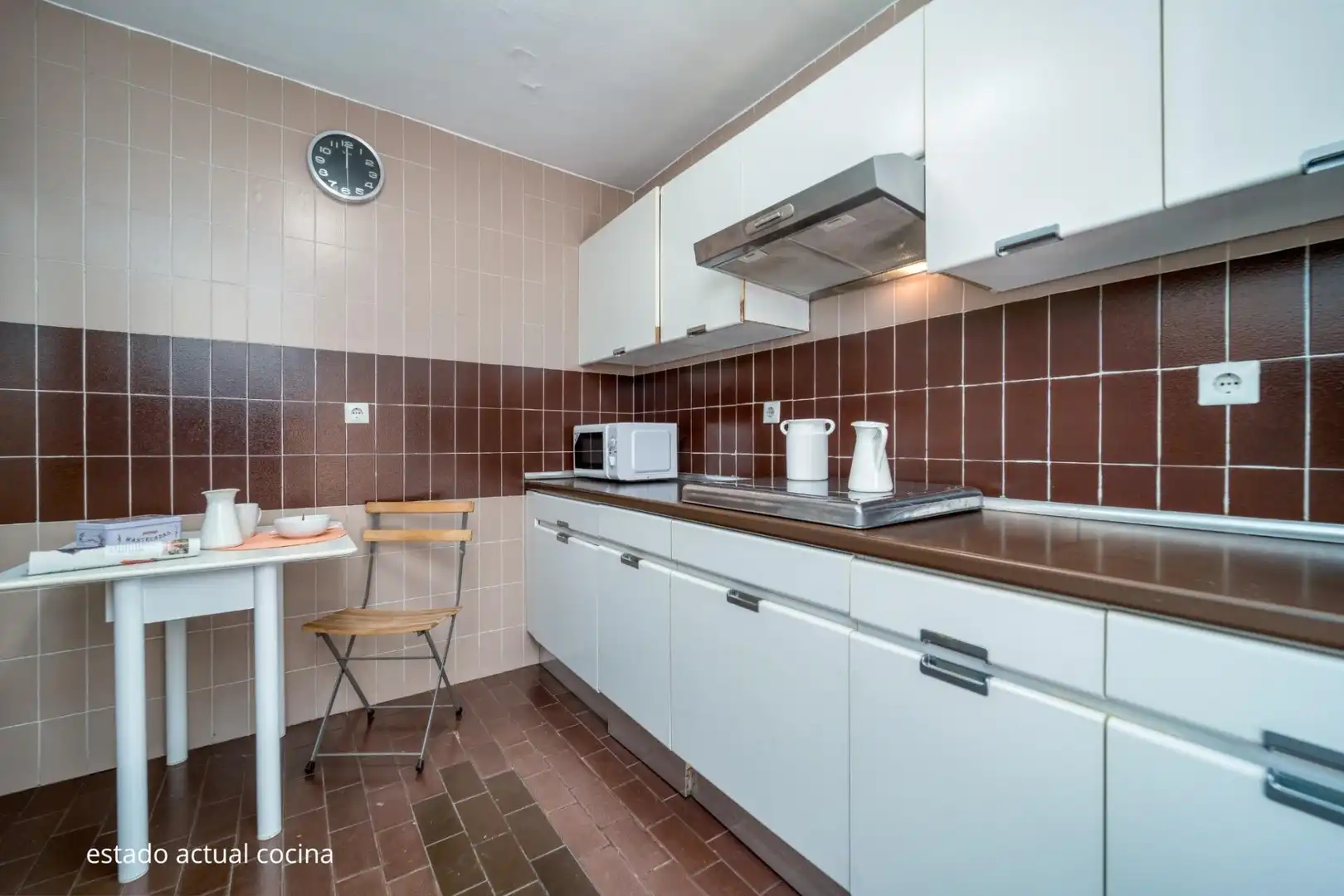 Kitchen of Detached homes for sale in Pozuelo de Alarcón  with Air Conditioner, Heating and Private garden