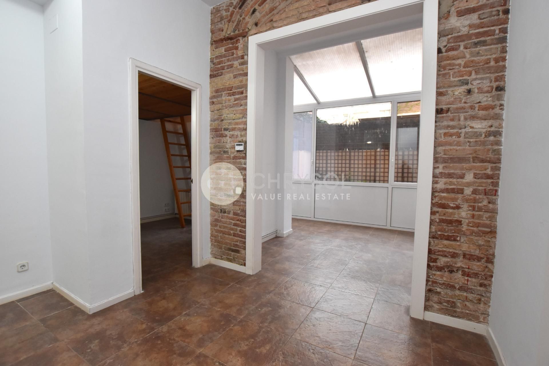Piso en venta en  Barcelona Capital con Terraza