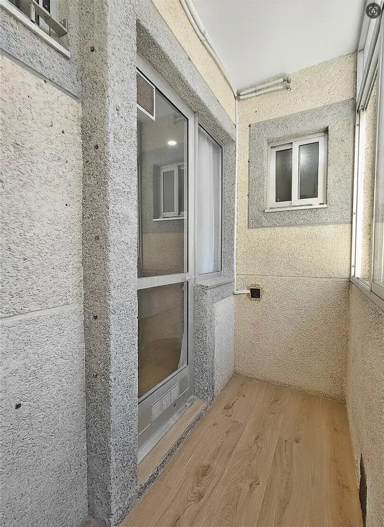 Terraza de Piso en venta en Pontevedra Capital  con Calefacción y Trastero