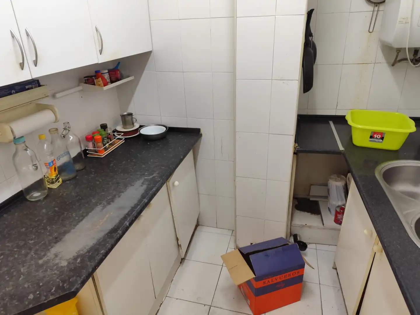 Cocina de Local en venta en Valladolid con Aire acondicionado y Amueblado