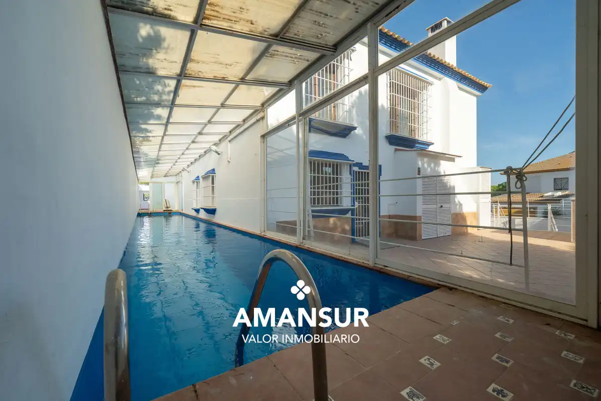 Swimming pool of Houses for sale in Islantilla  with Terrace, Swimming Pool and Sauna