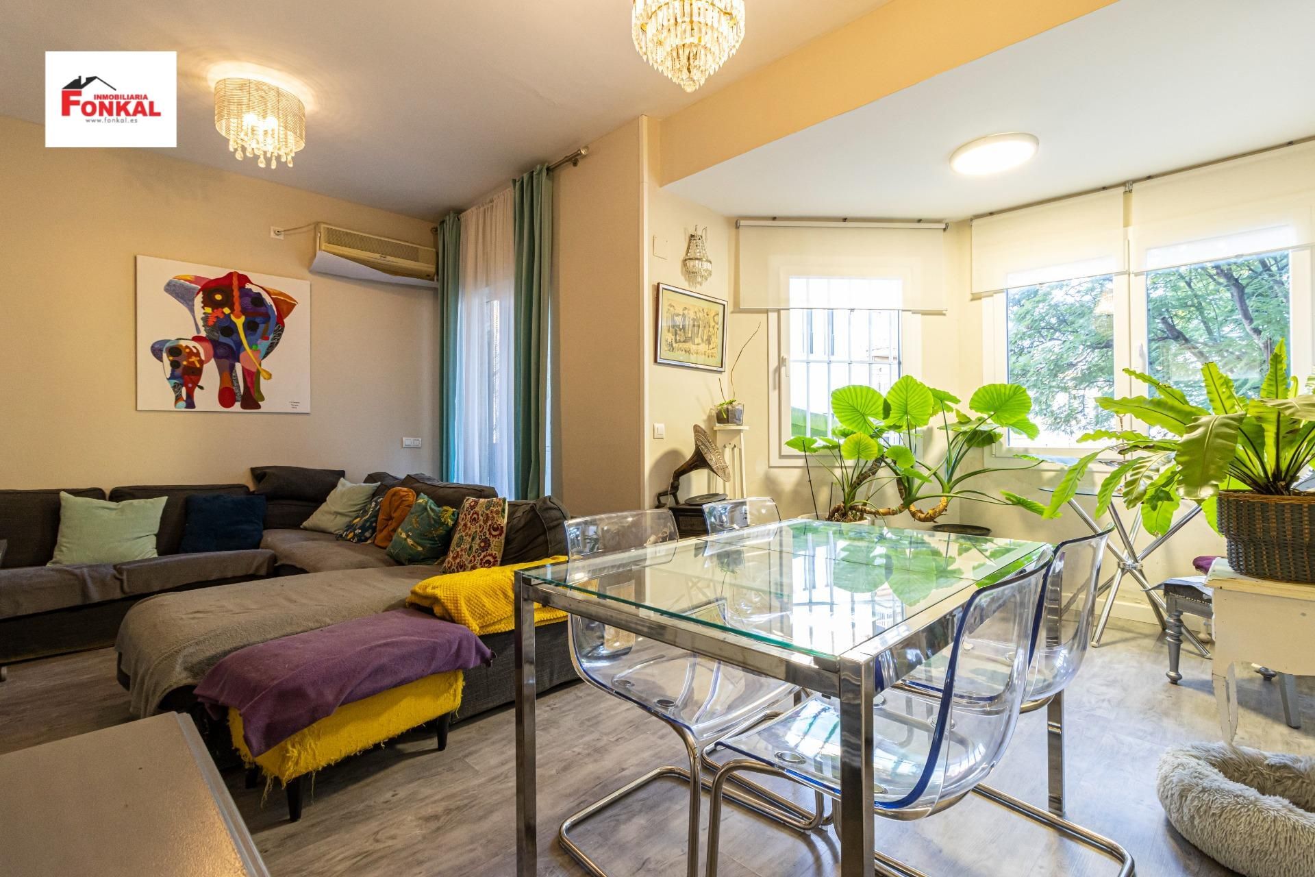 Living room of Flat for sale in Jerez de la Frontera  with Air Conditioner, Terrace and Storage room