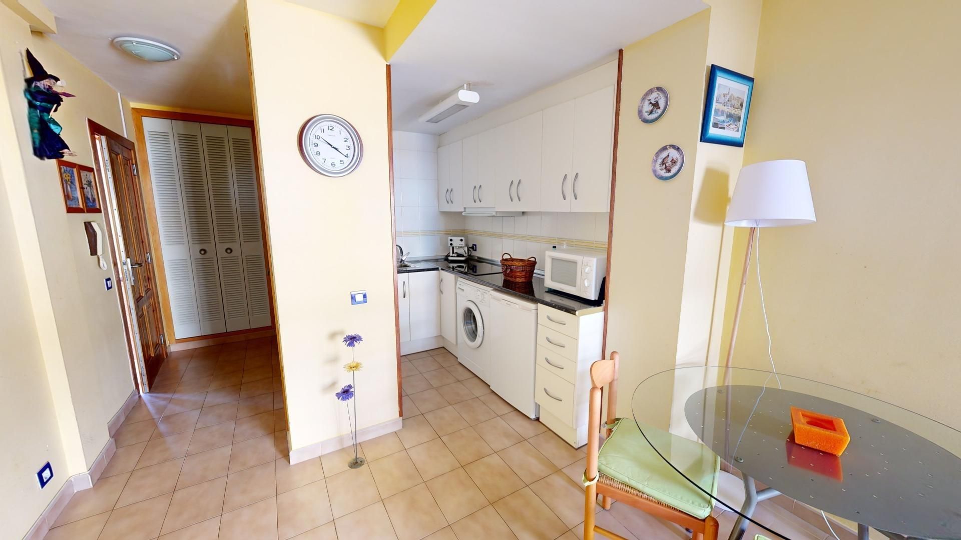 Study for sale in Salatar