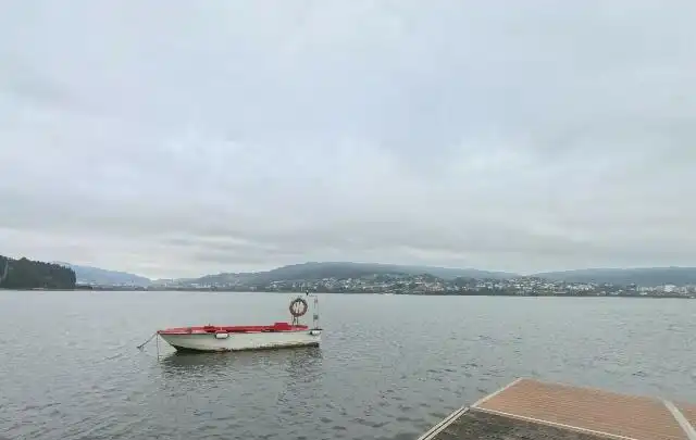 Vista exterior de Piso en venta en Fene