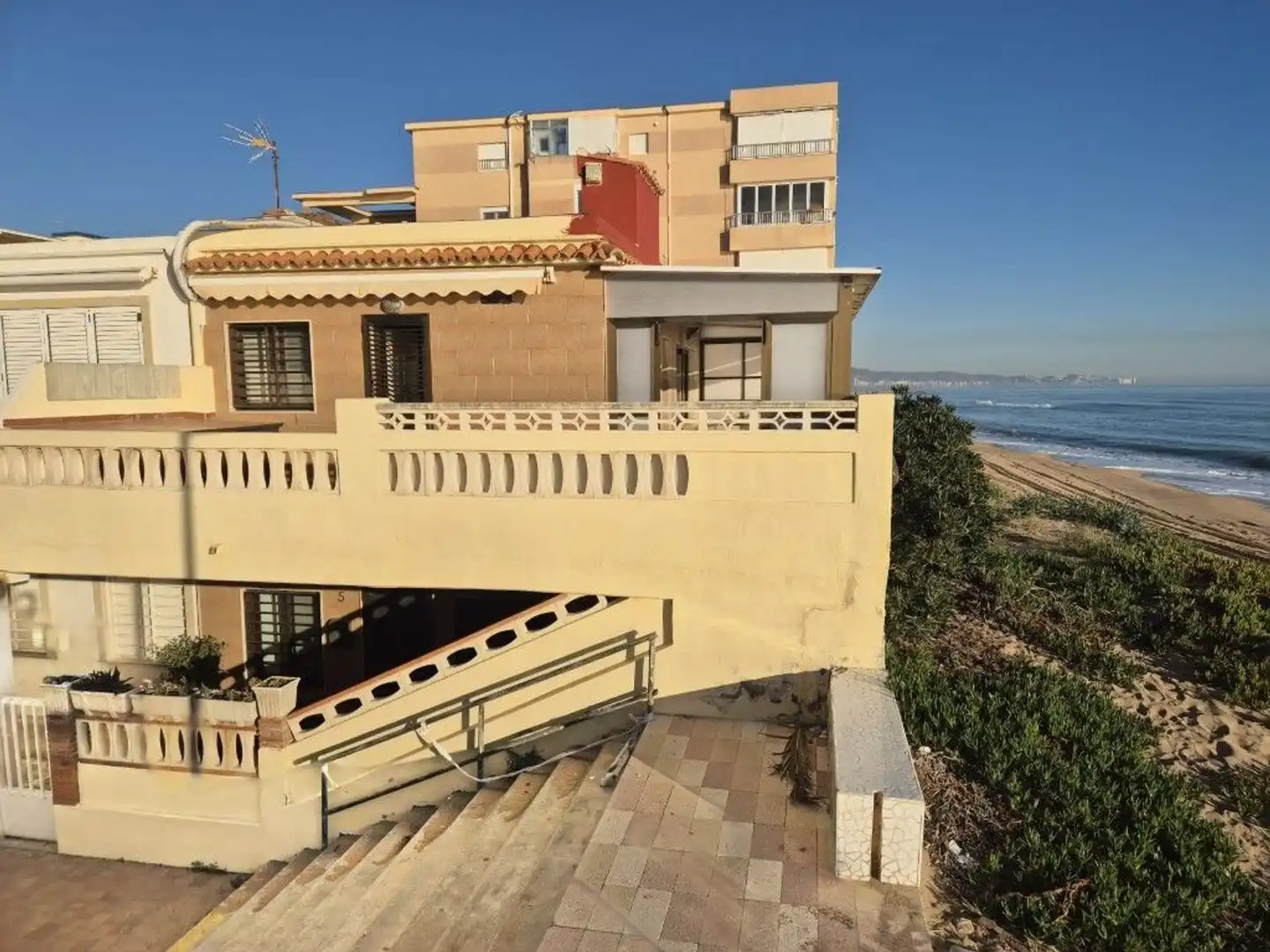 Exterior view of Duplexes for sale in Tavernes de la Valldigna  with Terrace and Storage room