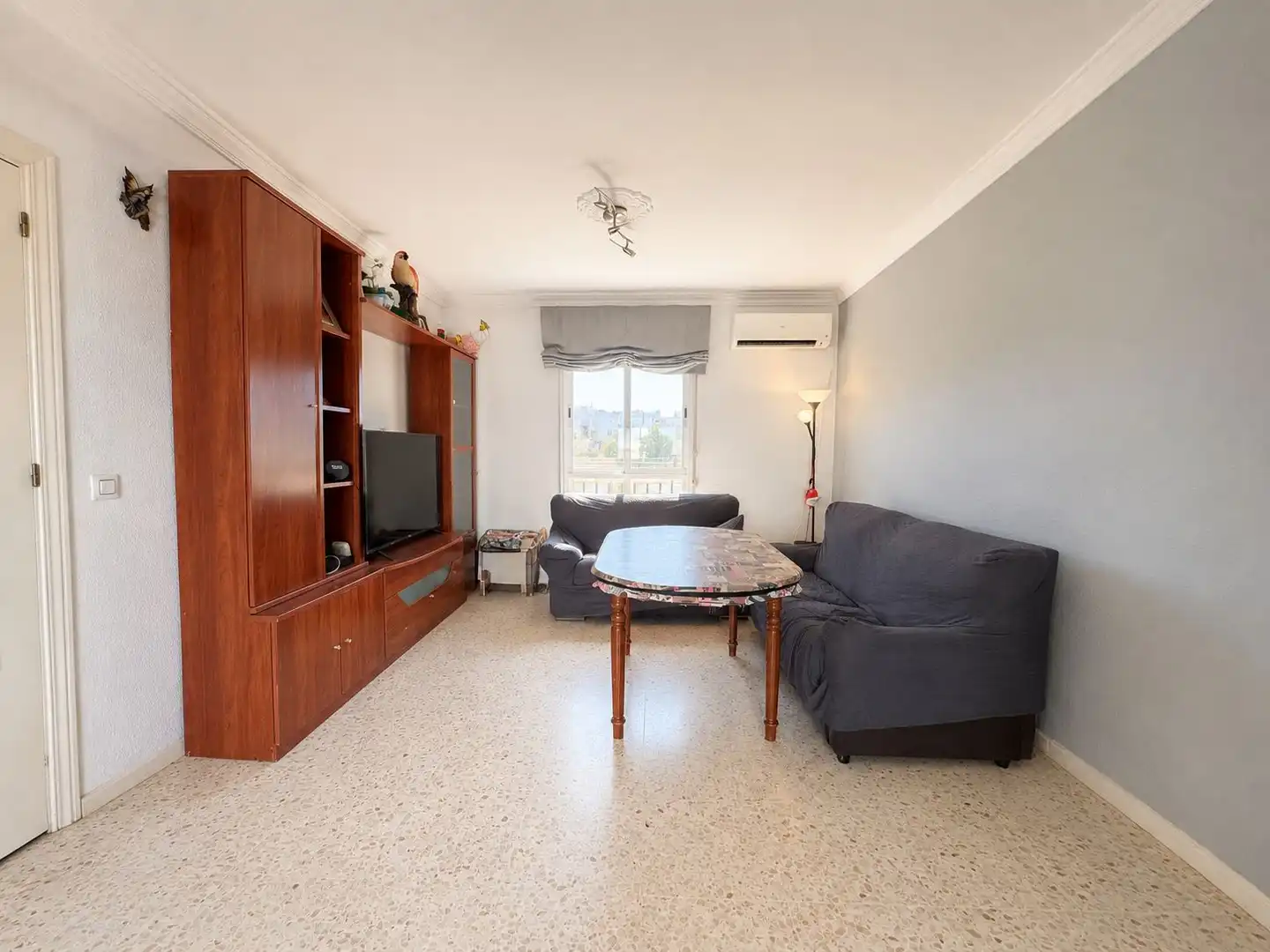 Living room of Detached homes for sale in Sanlúcar la Mayor  with Terrace and Community pool
