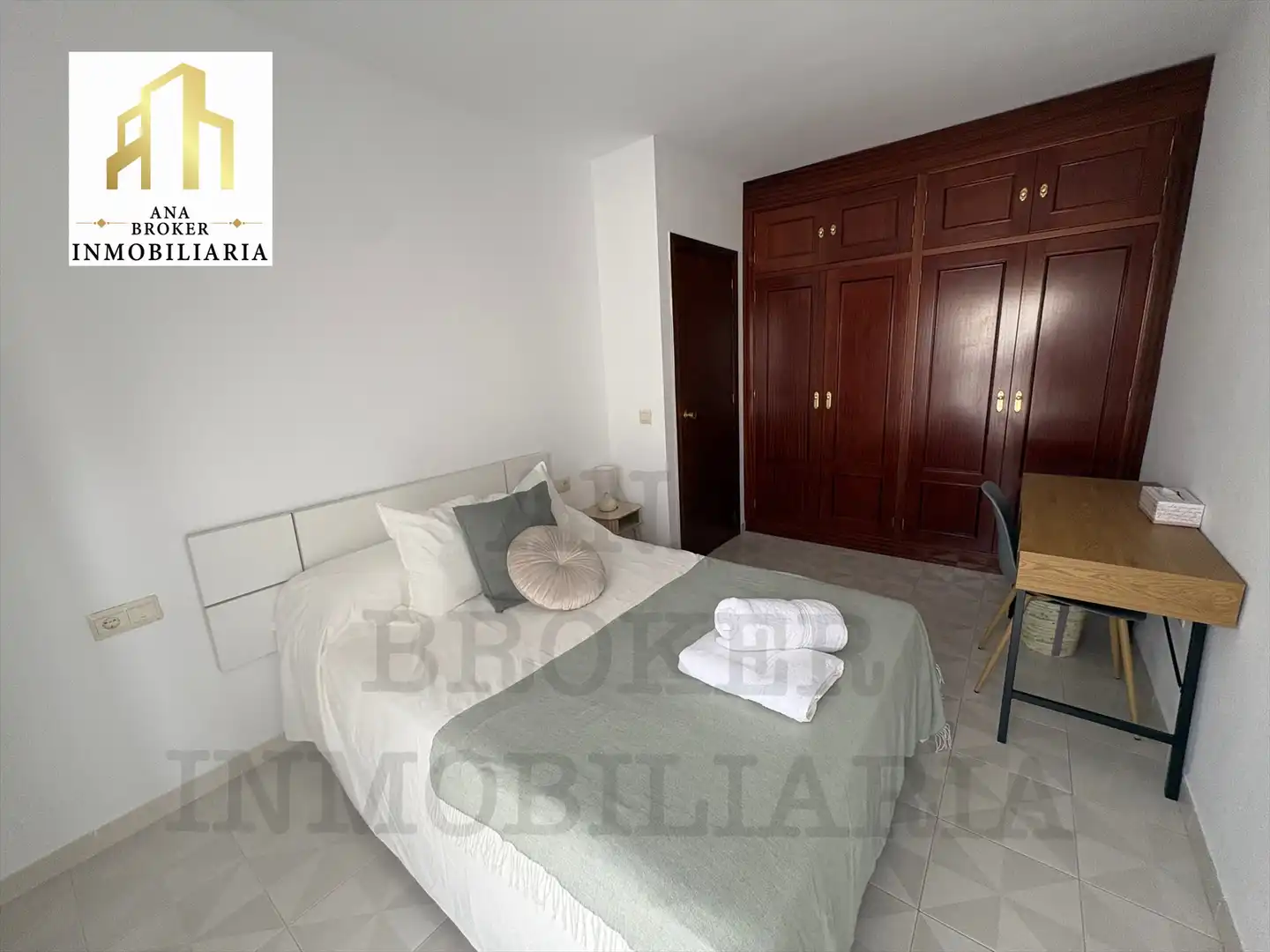 Schlafzimmer von Wohnung zur Miete in Ronda mit Möbliert