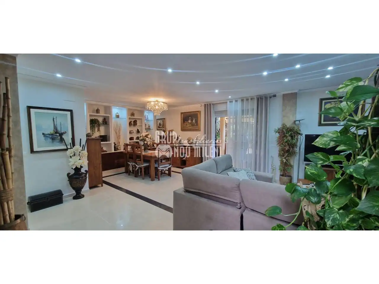 Living room of Houses for sale in Picassent  with Air Conditioner, Private garden and Terrace