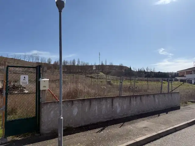 Residential zum Verkauf in Buniel