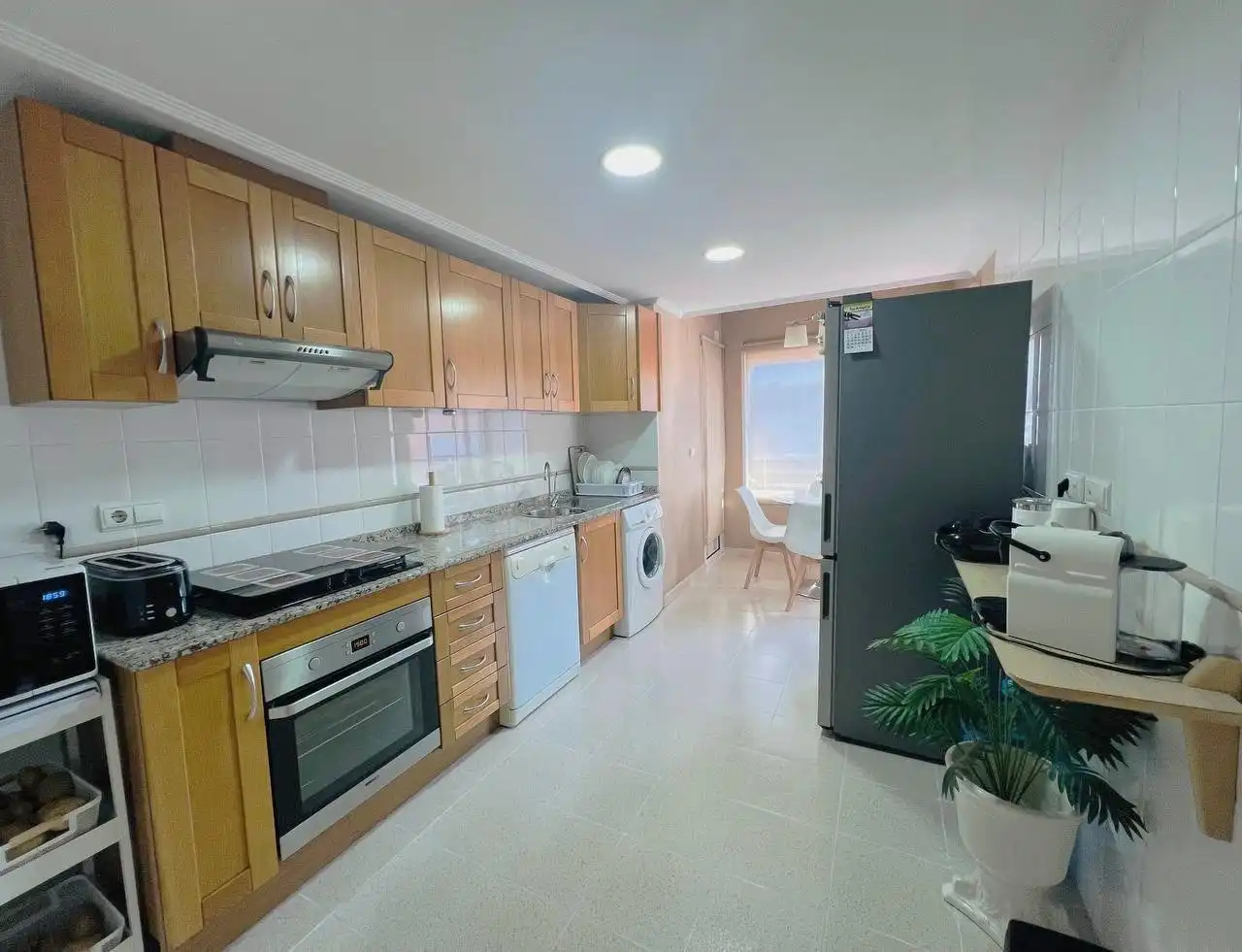 Cocina de Piso en venta en Alicante / Alacant con Jardín privado, Terraza y Trastero