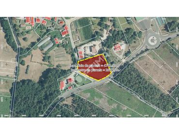 Wohnbaugrundstück zum Verkauf in Lugar Feal 8
