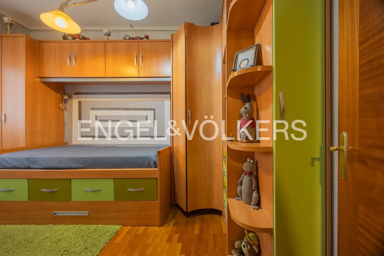 Habitación de Piso en venta en Bilbao  con Calefacción y Terraza