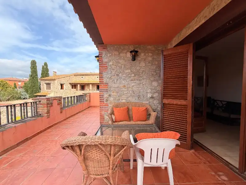Casa con terraza en venta en Carrer de Figueres, imagen 83
