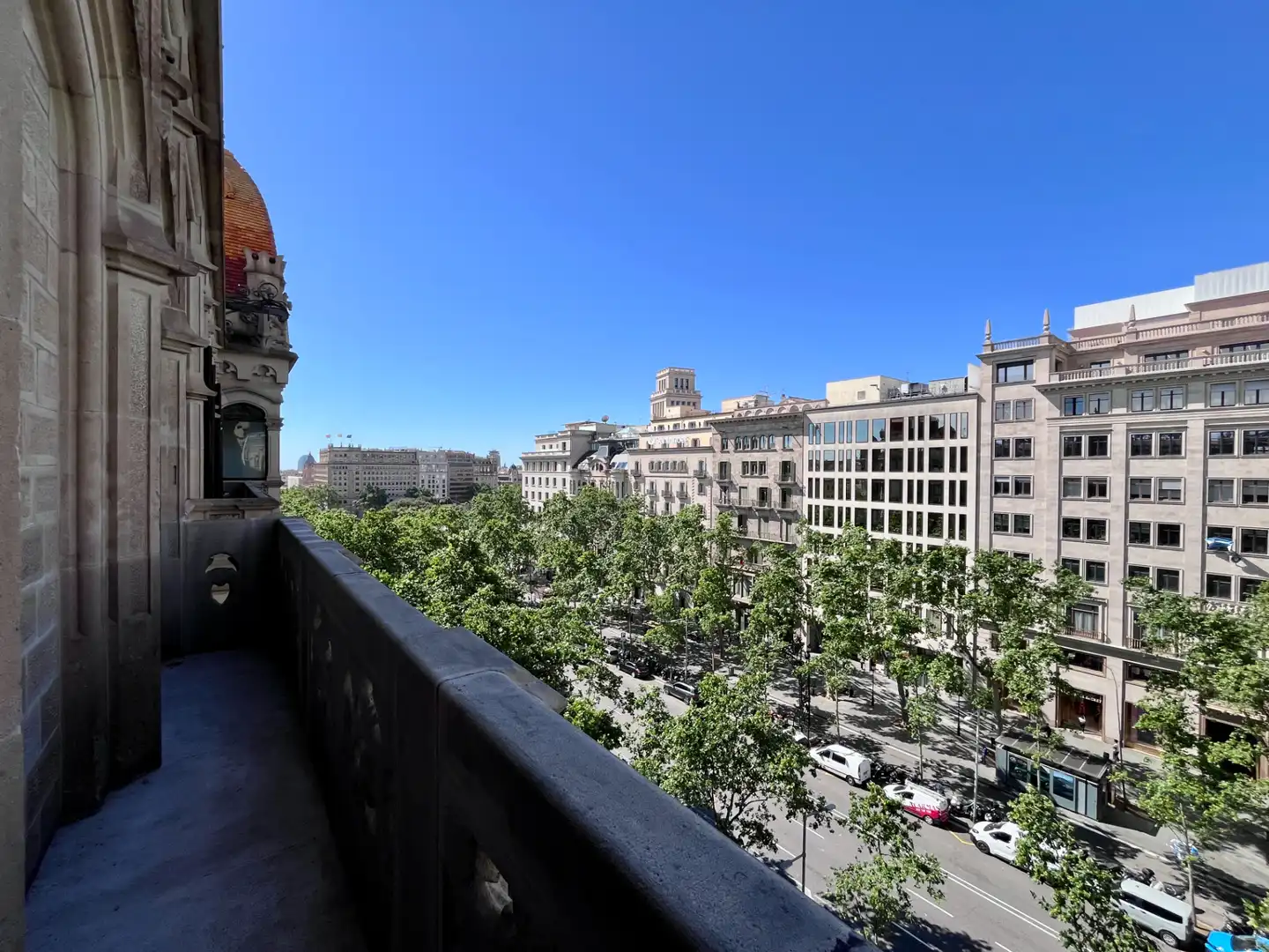 Office space with terrace to rent in Passeig de Gràcia 12, imagen 4