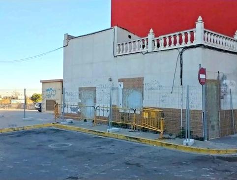 Photo 2 of Planta baja for sale in C/ Benisaet, El Molí, Valencia