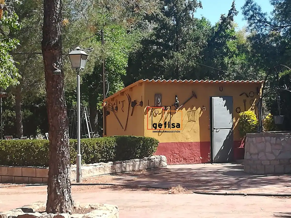 Chalet con piscina en venta en Valdepeñas, imagen 5