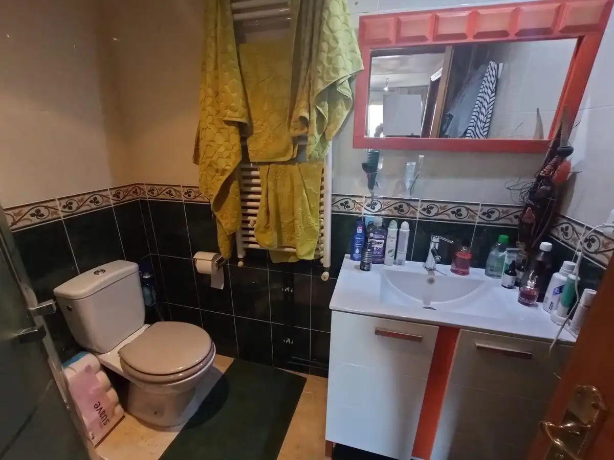 Baño de Ático en venta en La Ràpita con Aire acondicionado, Terraza y Balcón