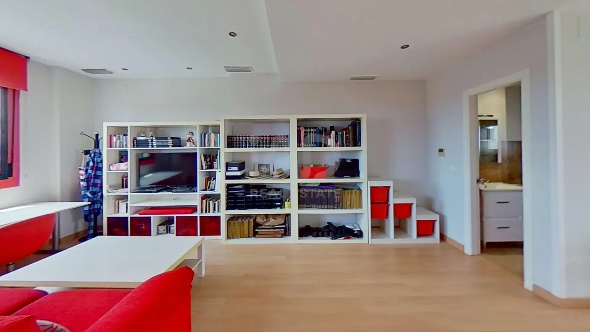 Sala de estar de Casa adosada en venta en Alicante / Alacant con Aire acondicionado, Calefacción y Terraza