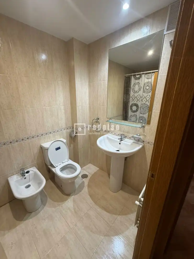 Badezimmer von Wohnung zur Miete in Alcorcón mit Heizung und Privatgarten