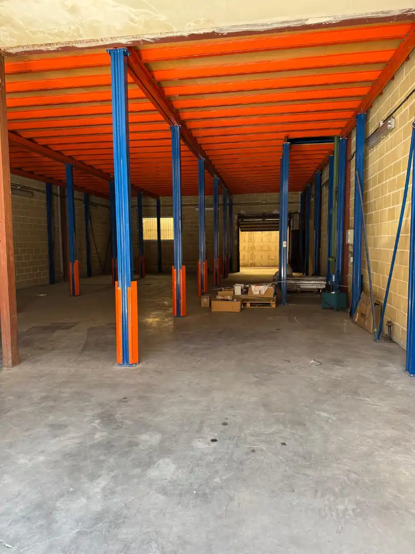 Nave industrial de alquiler en Becerril de la Sierra con Calefacción