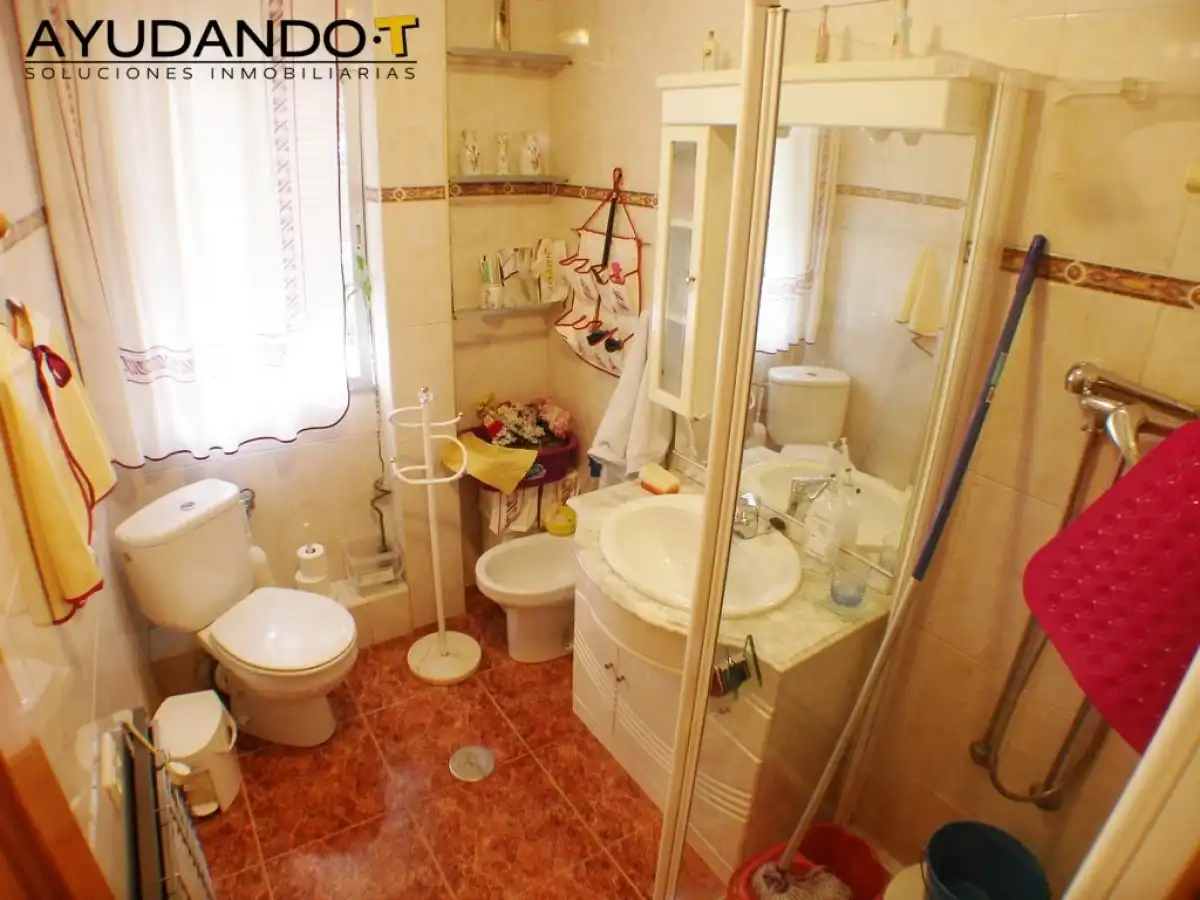 Baño de Piso en venta en Madrid con Calefacción
