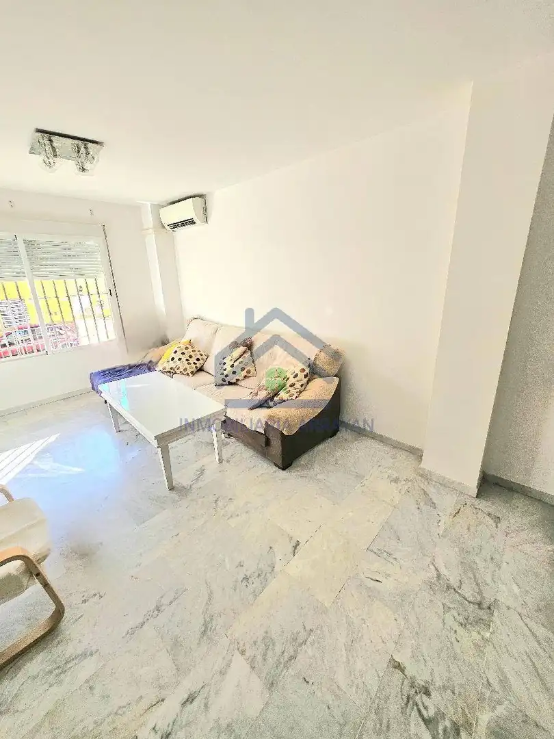 Vista exterior de Casa o chalet en venta en Ogíjares con Aire acondicionado y Balcón