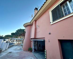 Exterior view of House or chalet for sale in Chiclana de la Frontera  with Air Conditioner, Heating and Private garden