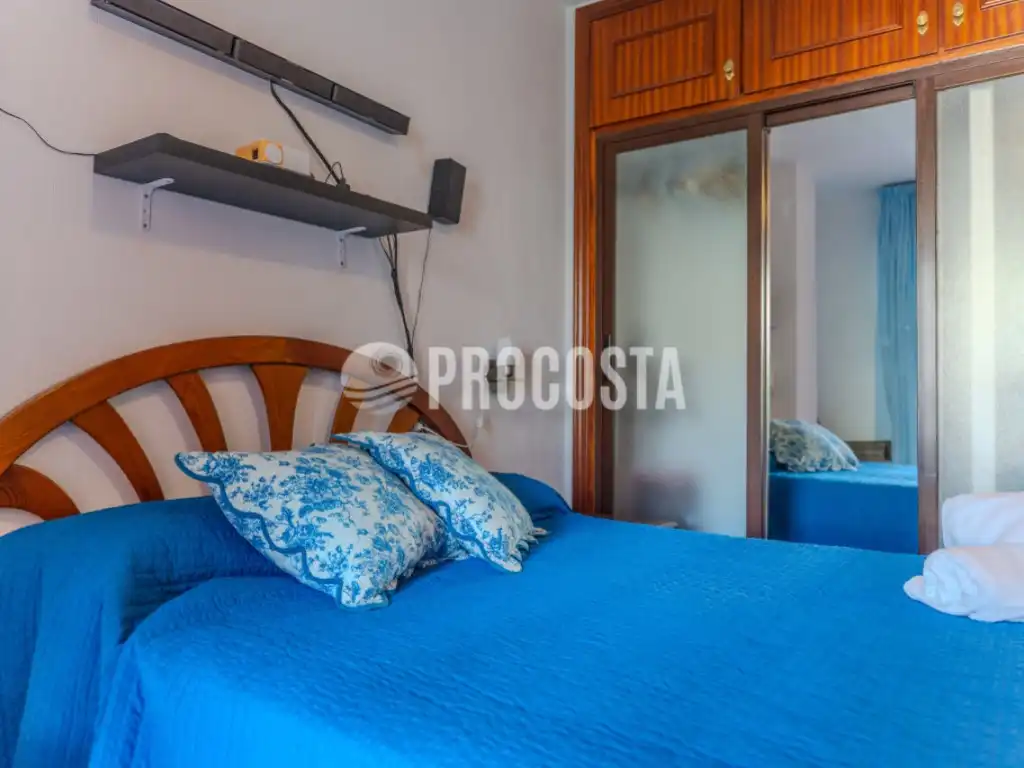 Bedroom of Flat for sale in Almuñécar  with Internet