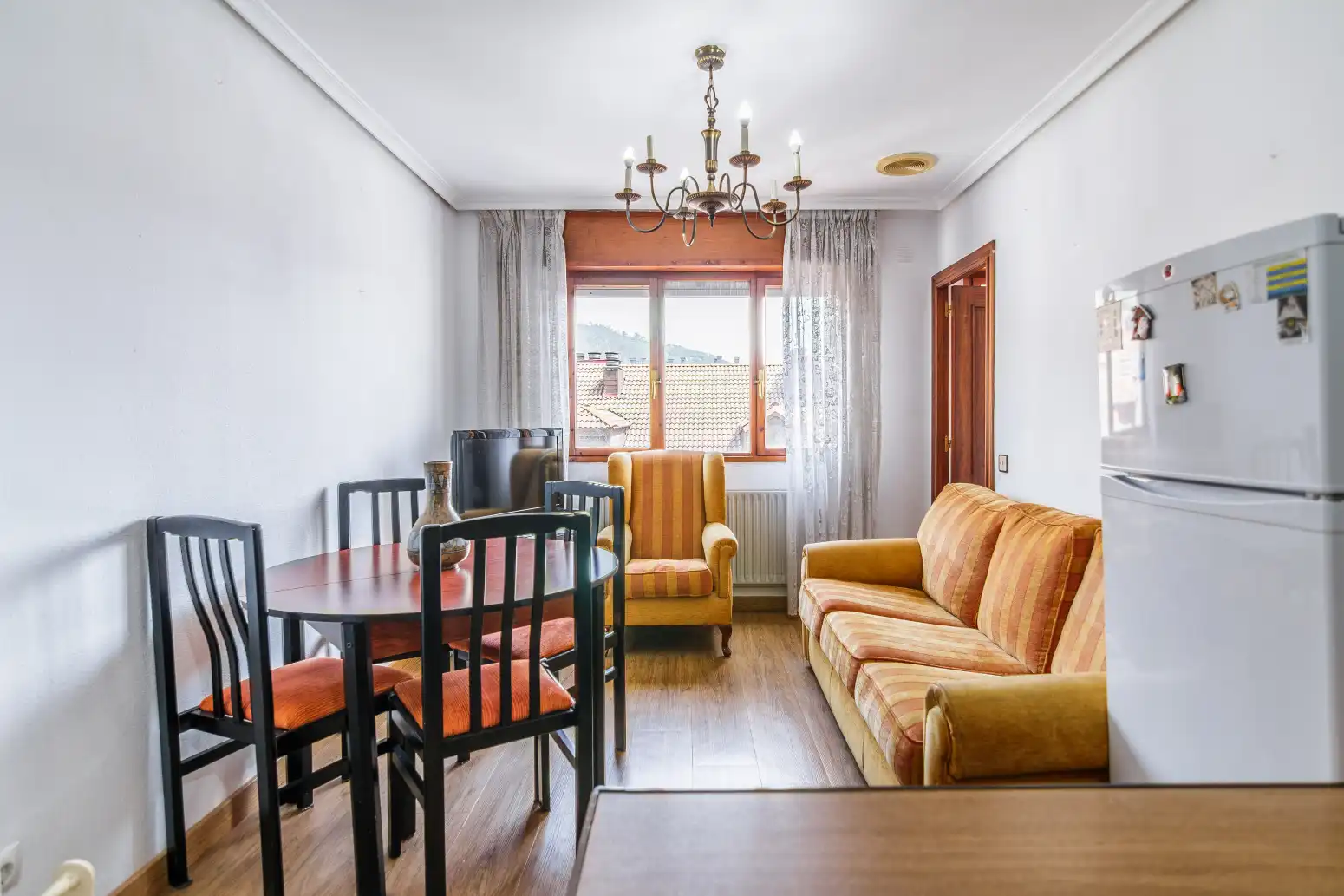 Living room of Flat for sale in Oviedo   with Heating, Storage room and Furnished