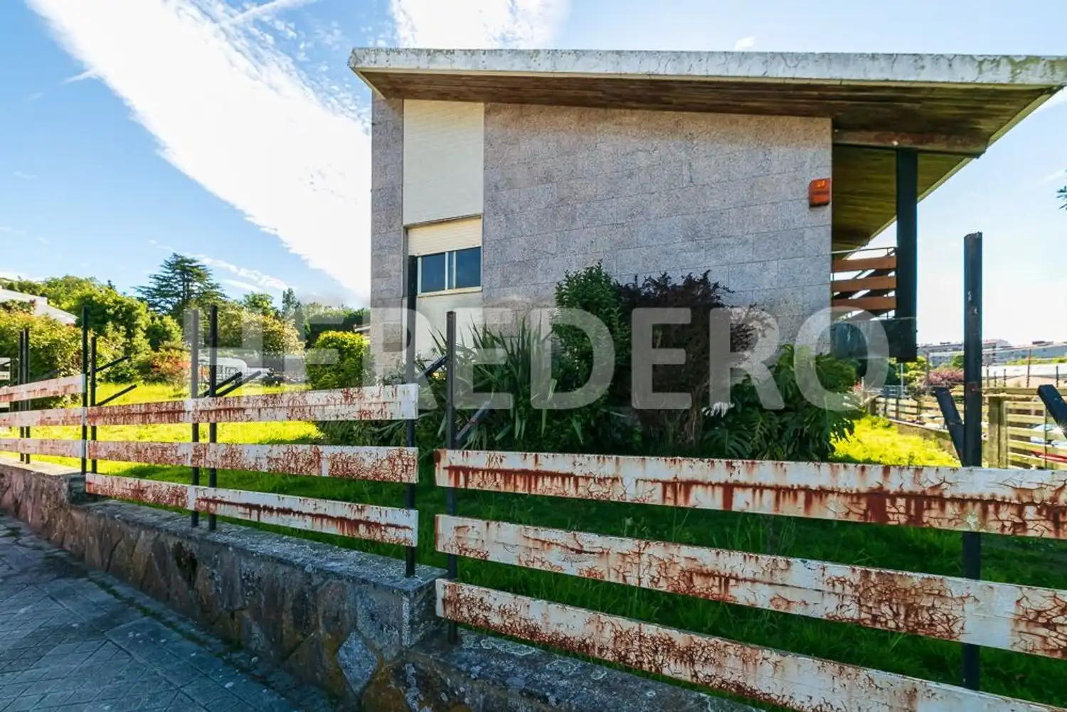 Vista exterior de Casa o chalet en venta en Vigo  con Trastero