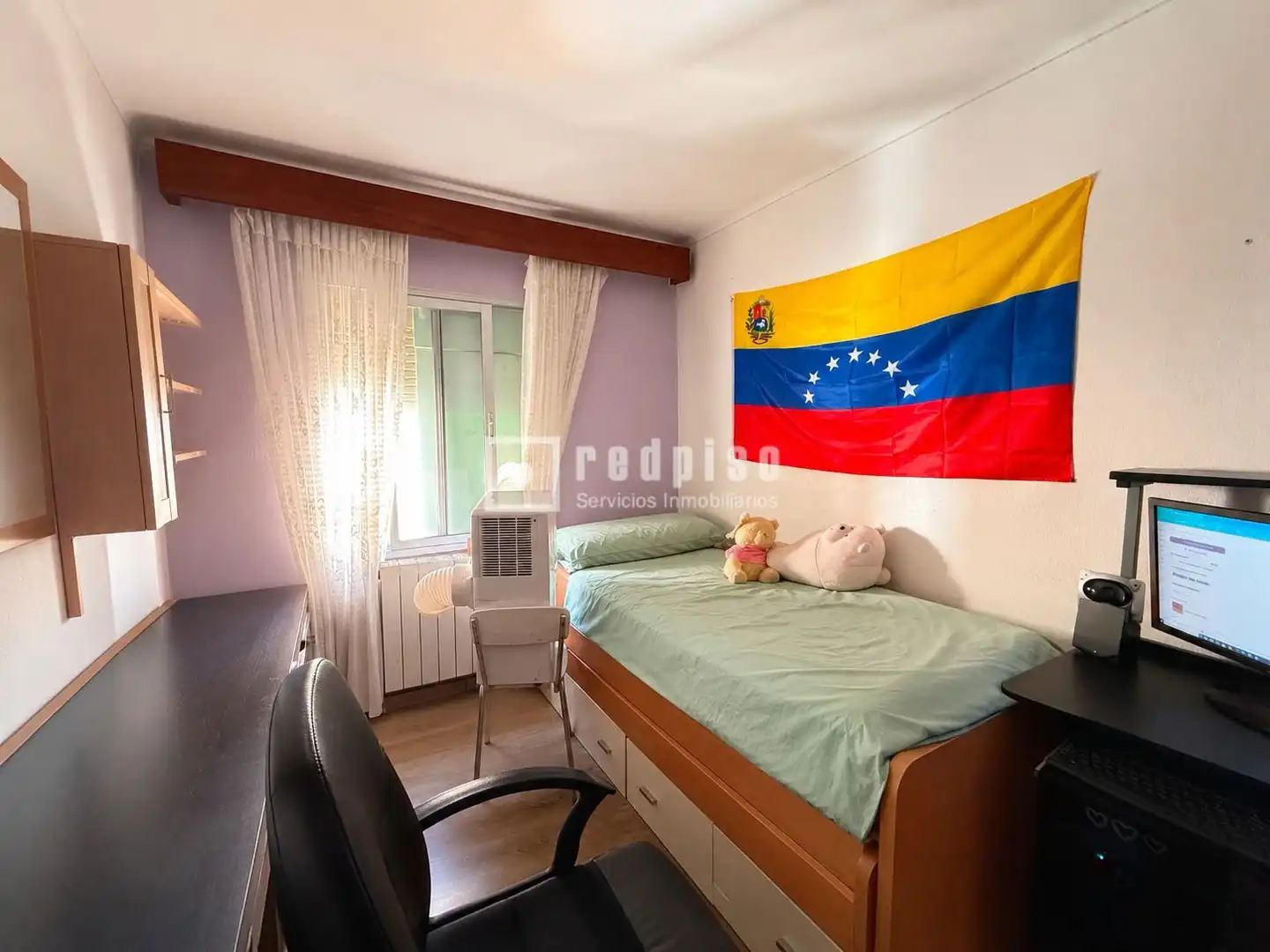 Dormitori de Apartament en venda en Guadalajara amb Calefacció